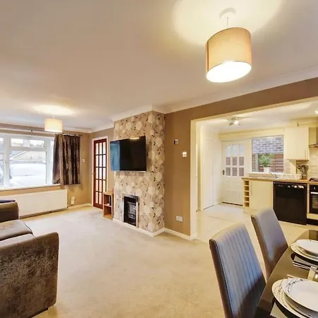 Beautiful Home Close To Town Free Netflix, Wifi Solihull Exterior foto